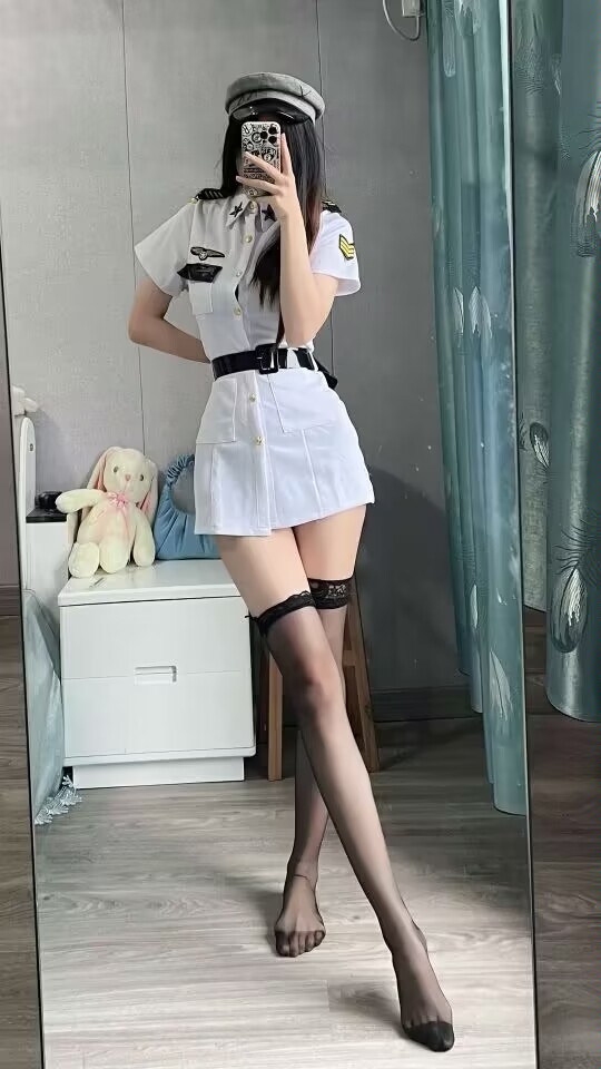 蠢沫沫小熊猫cos摄影：遥望天边云彩，感受心中的自由，把这份美好定格在镜头里。 - 趣萌堂-趣萌堂