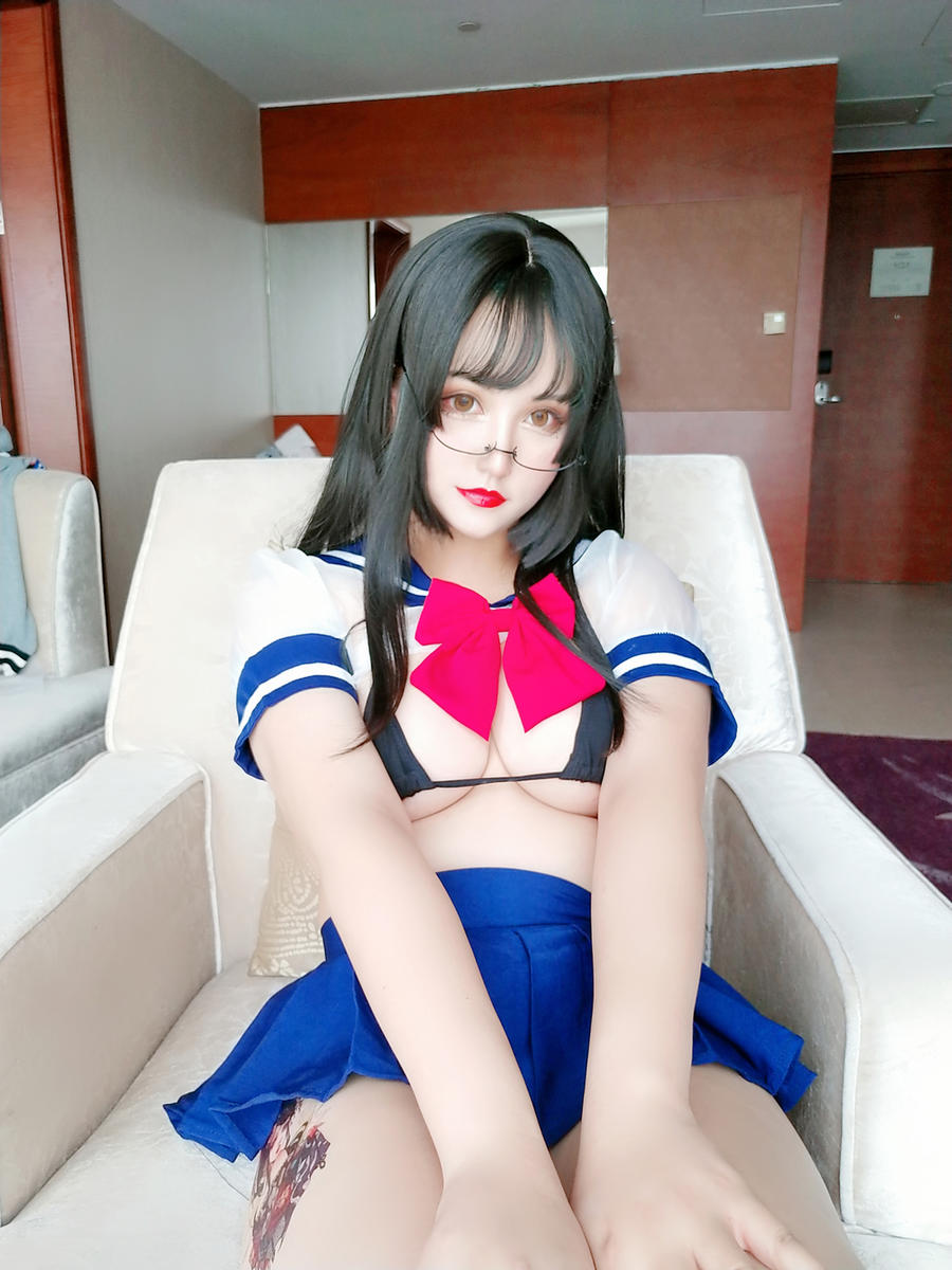 夏鸽鸽不想起床路人图cos：转身之间，我变成了另一个自己 - 趣萌堂-趣萌堂