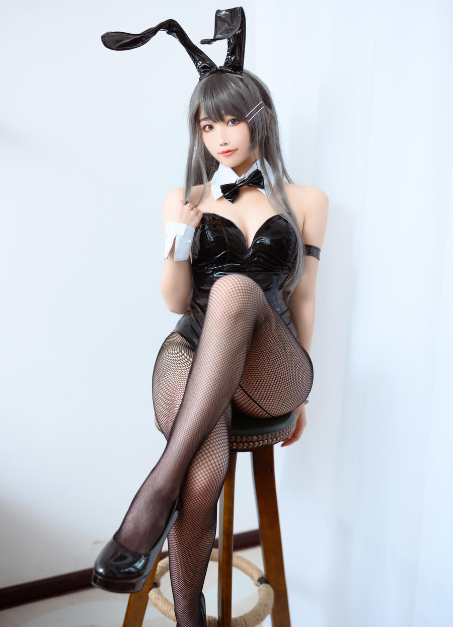 黑川cos电子版，呈现完美的作品魅力 - 趣萌堂-趣萌堂