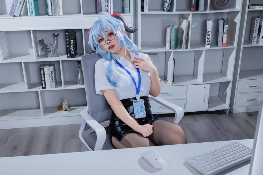 宫本桜碧蓝航线斯库拉原图合集-高清写真图片合集[376photos] - 趣萌堂-趣萌堂
