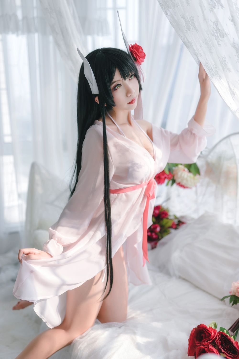 shika小鹿鹿个人资料演绎吉他妹妹，身材简直绝了！ - 趣萌堂-趣萌堂
