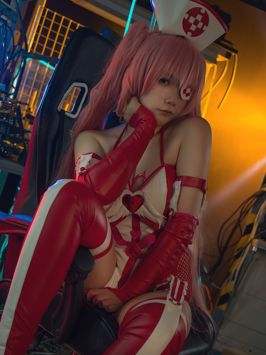麻花酱埃吉尔Cosplay，女仆装时让人无法自拔 - 趣萌堂-趣萌堂