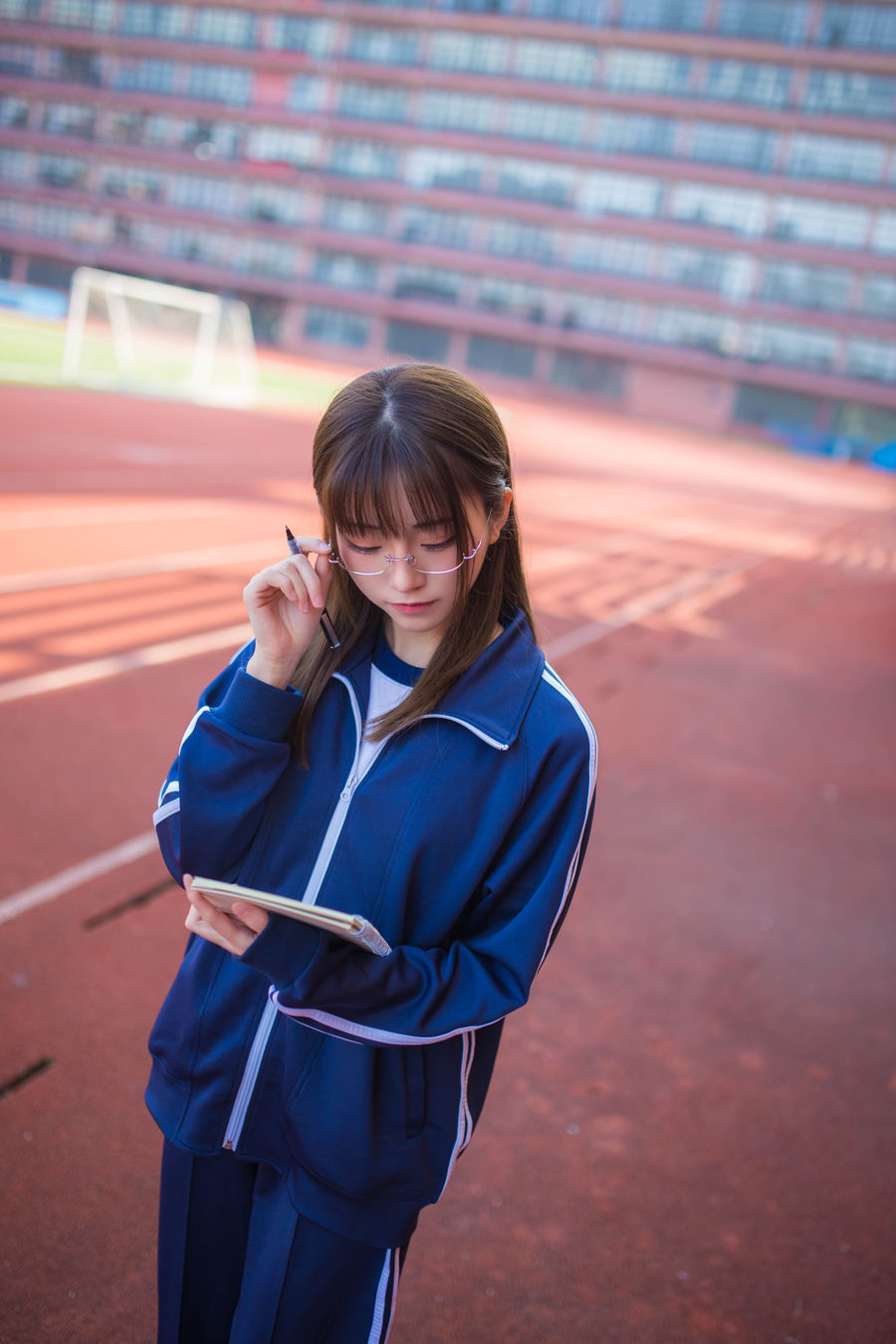 抖音颜值博主BT富儿：在美丽与才华中闪耀 - 趣萌堂-趣萌堂